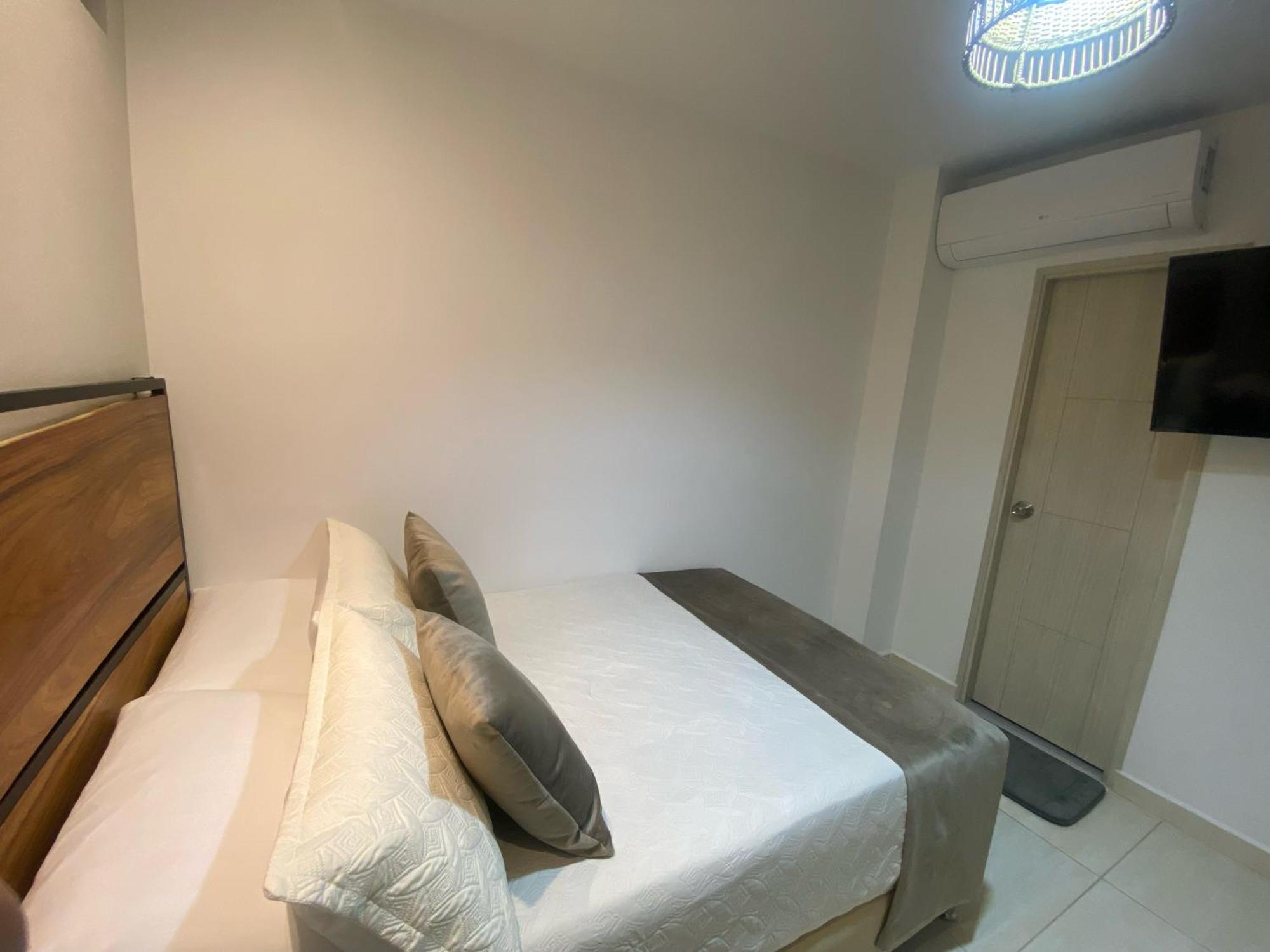 Maidy Luxury Hotel Medellin Ngoại thất bức ảnh