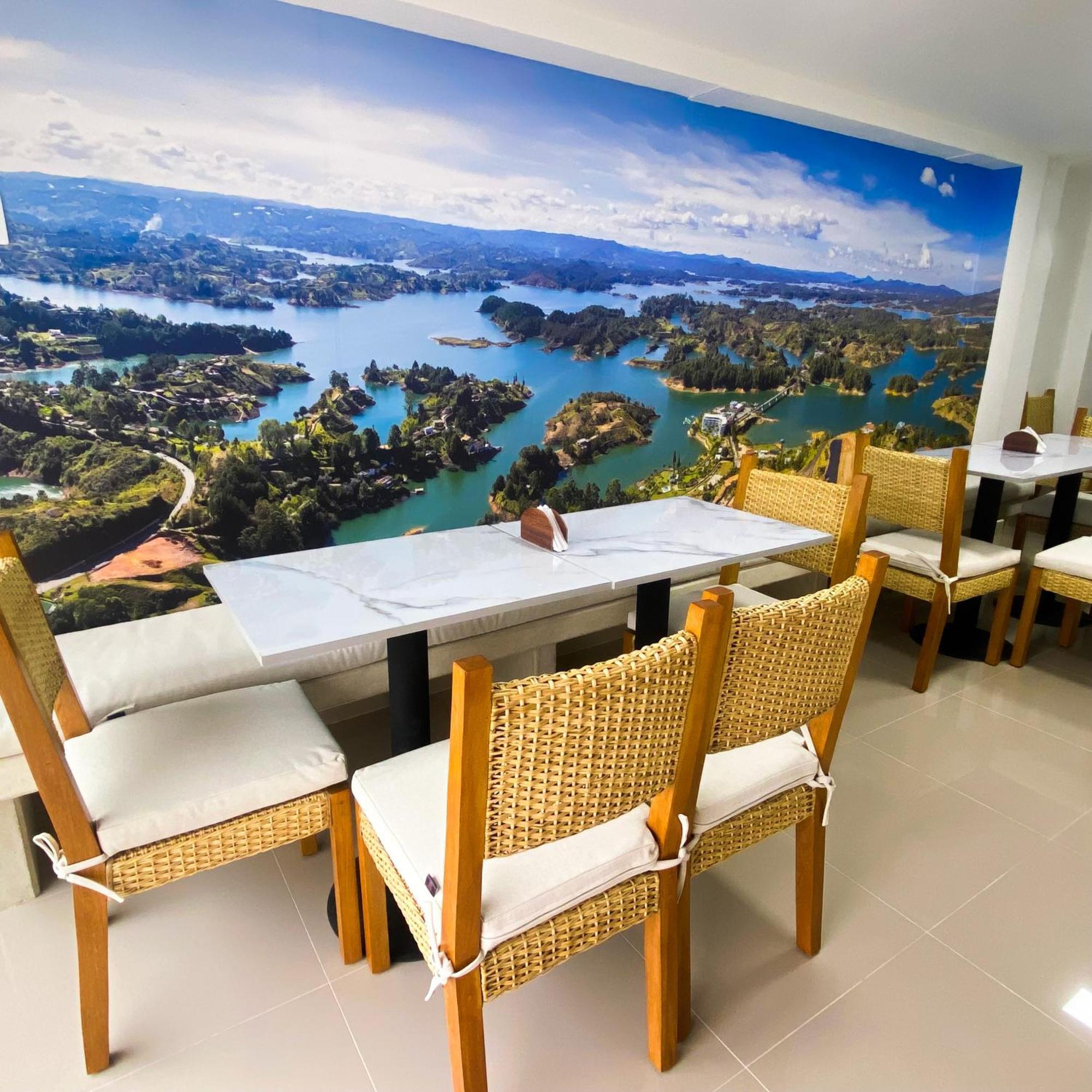 Maidy Luxury Hotel Medellin Ngoại thất bức ảnh